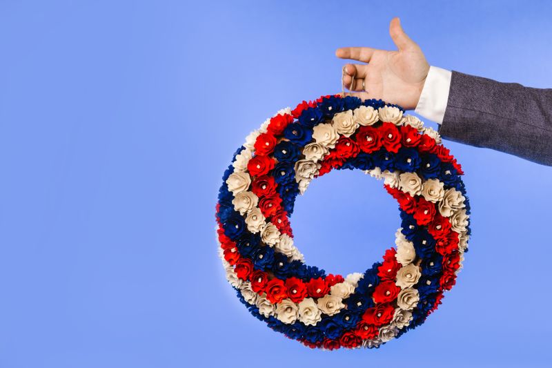 Couronne mortuaire Interflora - Couronne de Lumière